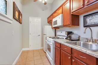 2901 Lepage St-Unit -Apt 7 in New Orleans, LA - Building Photo - Building Photo
