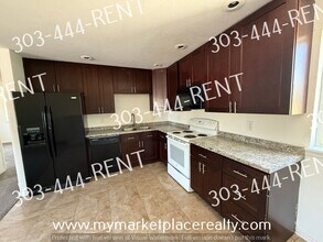 14291 Randolph Pl in Denver, CO - Building Photo - Building Photo