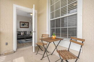 2307 Silver Palm Dr in Kissimmee, FL - Foto de edificio - Building Photo