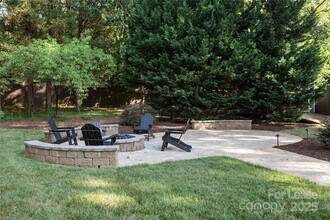 311 S Academy St in Mooresville, NC - Building Photo - Building Photo