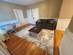 33 Ann St in Newport, RI - Building Photo - Building Photo