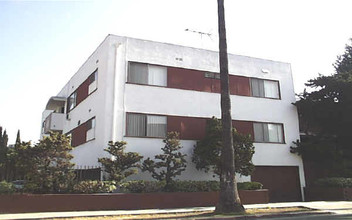 5135 Harold Way in Los Angeles, CA - Building Photo - Building Photo