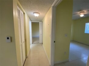 3670 N 56th Ave, Unit 705 in Hollywood, FL - Building Photo - Building Photo