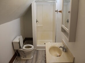 5561 Paw Paw Lake Rd, Unit #4 in Coloma, MI - Building Photo - Building Photo