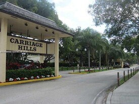 101 Berkley Rd in Hollywood, FL - Building Photo