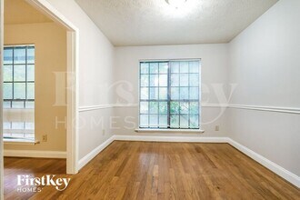 2067 Walden Park Dr in Snellville, GA - Building Photo - Building Photo