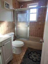 111 G St in Valley Stream, NY - Building Photo - Building Photo