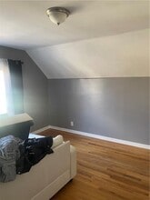 220 Hillside Ave in Mount Vernon, NY - Building Photo - Building Photo