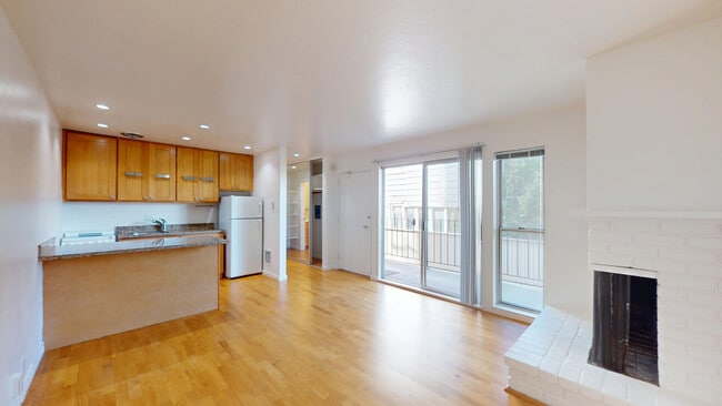 657 Kansas St in San Francisco, CA - Building Photo - Building Photo