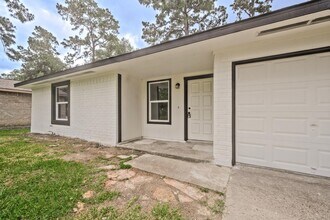 4926 Adonis Dr in Spring, TX - Building Photo - Building Photo