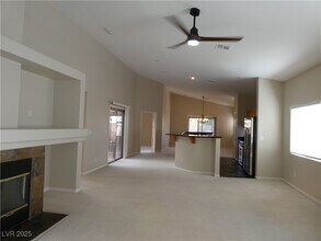 94 Cora Hills Ct in Las Vegas, NV - Building Photo - Building Photo