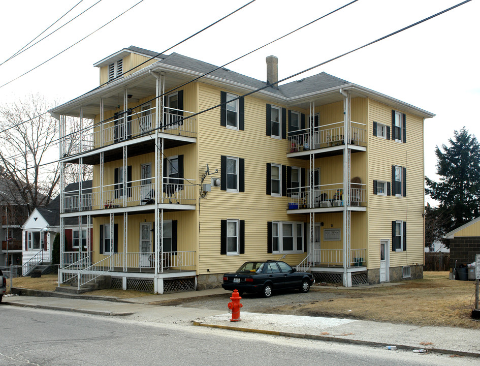 80-84 Mt St Charles Ave in Woonsocket, RI - Building Photo