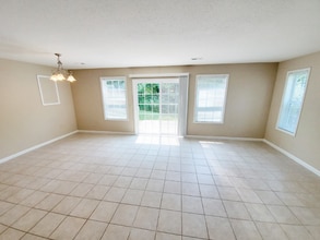 4927 Grouse Holw Dr in Erie, PA - Building Photo - Building Photo