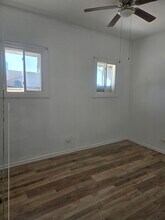 7055 N Clark St, Unit 2 in Chicago, IL - Building Photo - Building Photo