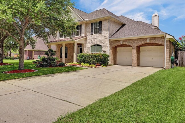 2416 Spoonbill Dr