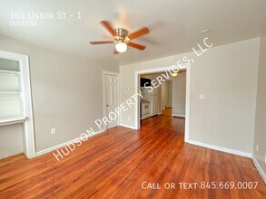 161 Union St in Poughkeepsie, NY - Building Photo - Building Photo