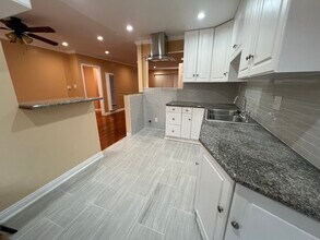 11620 Crenshaw Blvd, Unit #2 in Inglewood, CA - Building Photo - Building Photo
