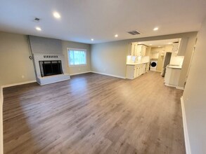 2608 Neals Ln-Unit -1 in Vancouver, WA - Building Photo - Building Photo