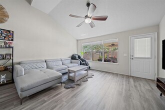 5739 Baldwin Elm St in Richmond, TX - Building Photo - Building Photo