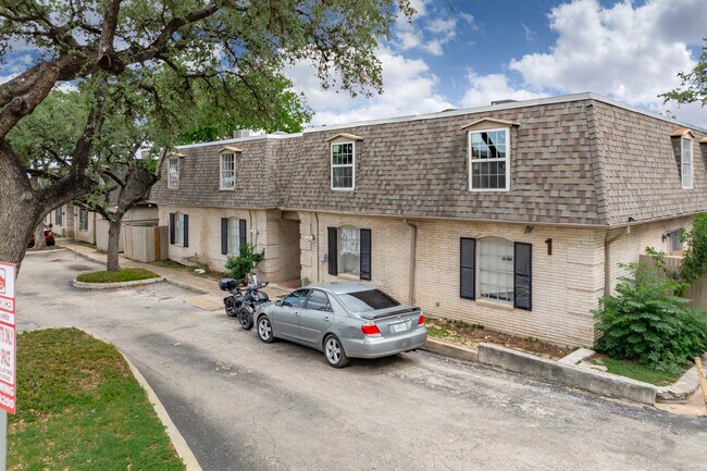 170 De Chantle Rd