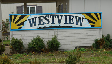 Westview Mobile Estates in Cornelius, OR - Building Photo - Building Photo