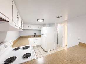 6802 N 17th Ave in Phoenix, AZ - Building Photo - Building Photo