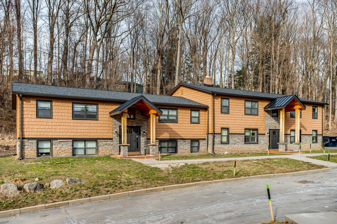 Mountain Lane Apartments in Rochester, NY - Building Photo