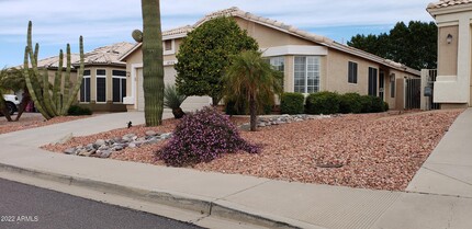 6724 E Norwood St in Mesa, AZ - Foto de edificio - Building Photo