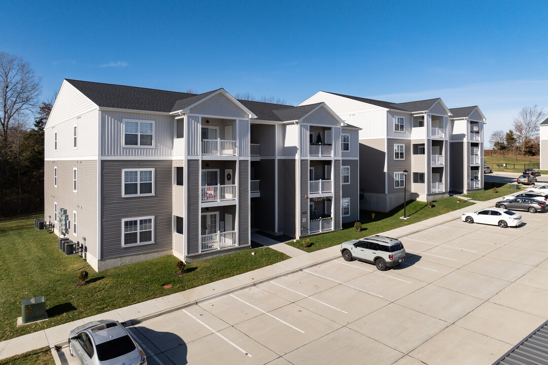 Park West Condos in Imperial, MO - Building Photo