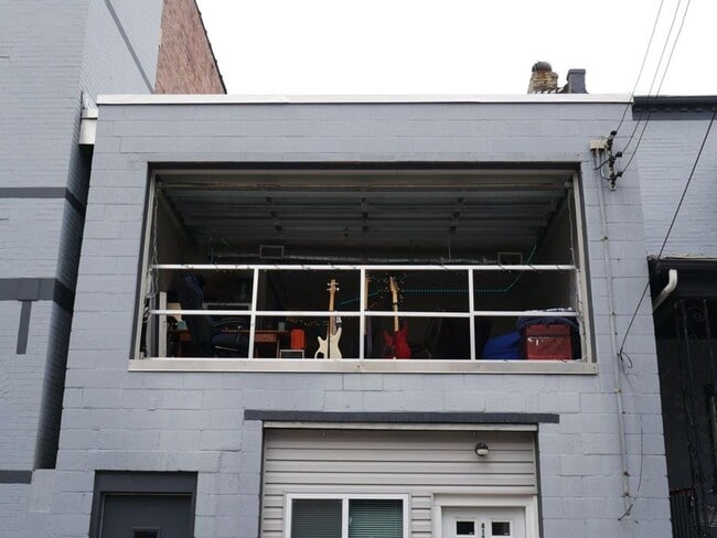 413 McKee Pl in Pittsburgh, PA - Building Photo - Building Photo