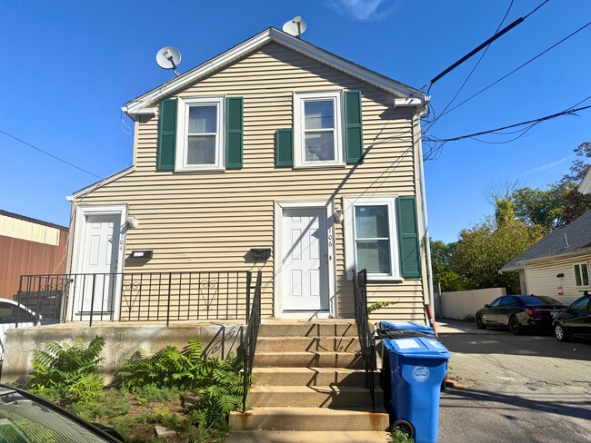 106 Calvary St, Unit 106