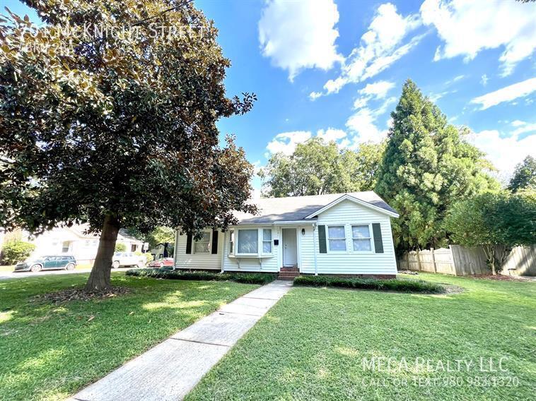 701 McKnight St in Belmont, NC - Building Photo