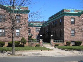 215 Fountain St, Unit C in New Haven, CT - Building Photo