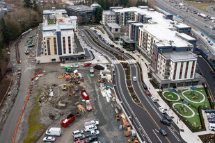 Terrace Station - Phase III in Mountlake Terrace, WA - Foto de edificio - Building Photo