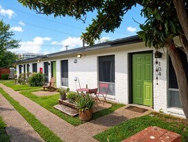 608 W 51st St in Austin, TX - Building Photo