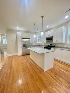 1422 W Olive Ave in Chicago, IL - Building Photo - Building Photo