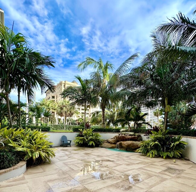 2501 S Ocean Blvd in Boca Raton, FL - Building Photo - Building Photo