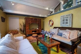 1765 Zinfandel Ln in St Helena, CA - Building Photo - Building Photo