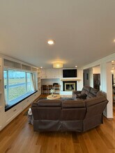 1108 N 1500 W in Clinton, UT - Foto de edificio - Building Photo