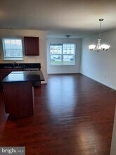 704 Admiral's Quay Dr in Mechanicsburg, PA - Building Photo - Building Photo