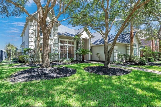 property at 24118 Bay Hill Blvd