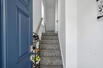 208 Laydon Way in Yorktown, VA - Building Photo - Building Photo