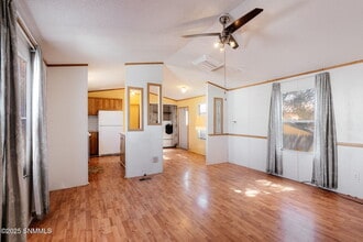 4212 N Charles St in Las Cruces, NM - Building Photo - Building Photo