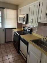 549 Lucia Ave in Baltimore, MD - Building Photo - Building Photo