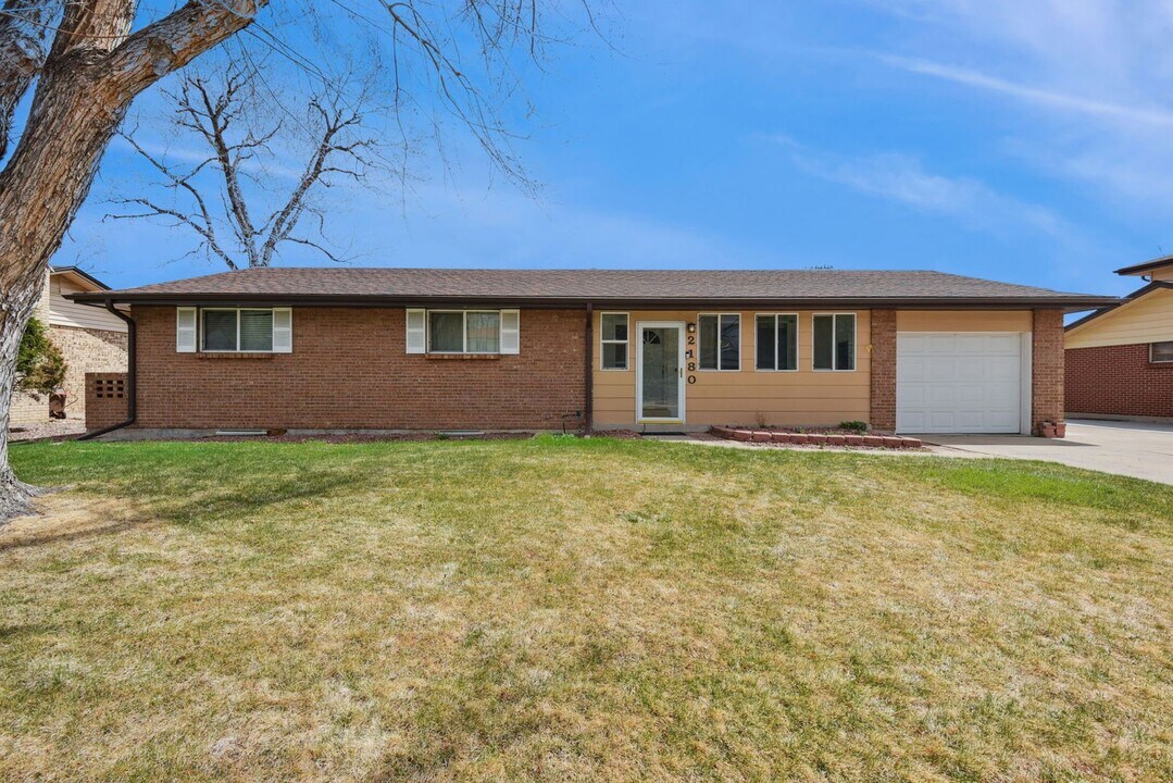 2180 S Estes St, Unit 2940-A in Lakewood, CO - Building Photo