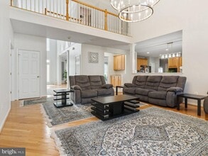 14301 Autumn Crest Rd in Germantown, MD - Building Photo - Building Photo
