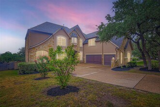 217 Emerald Ridge Dr in Austin, TX - Building Photo - Building Photo