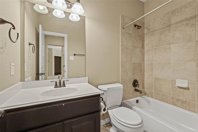 property at 2515 Sentry Oak Way