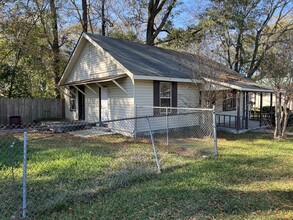 1014-1013 13th Ave in Franklinton, LA - Building Photo - Building Photo