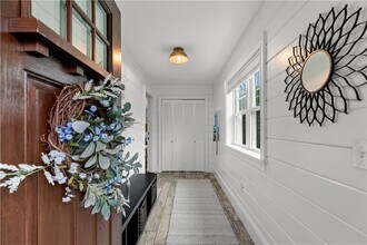 36 Keeher Ave in Newport, RI - Building Photo - Building Photo